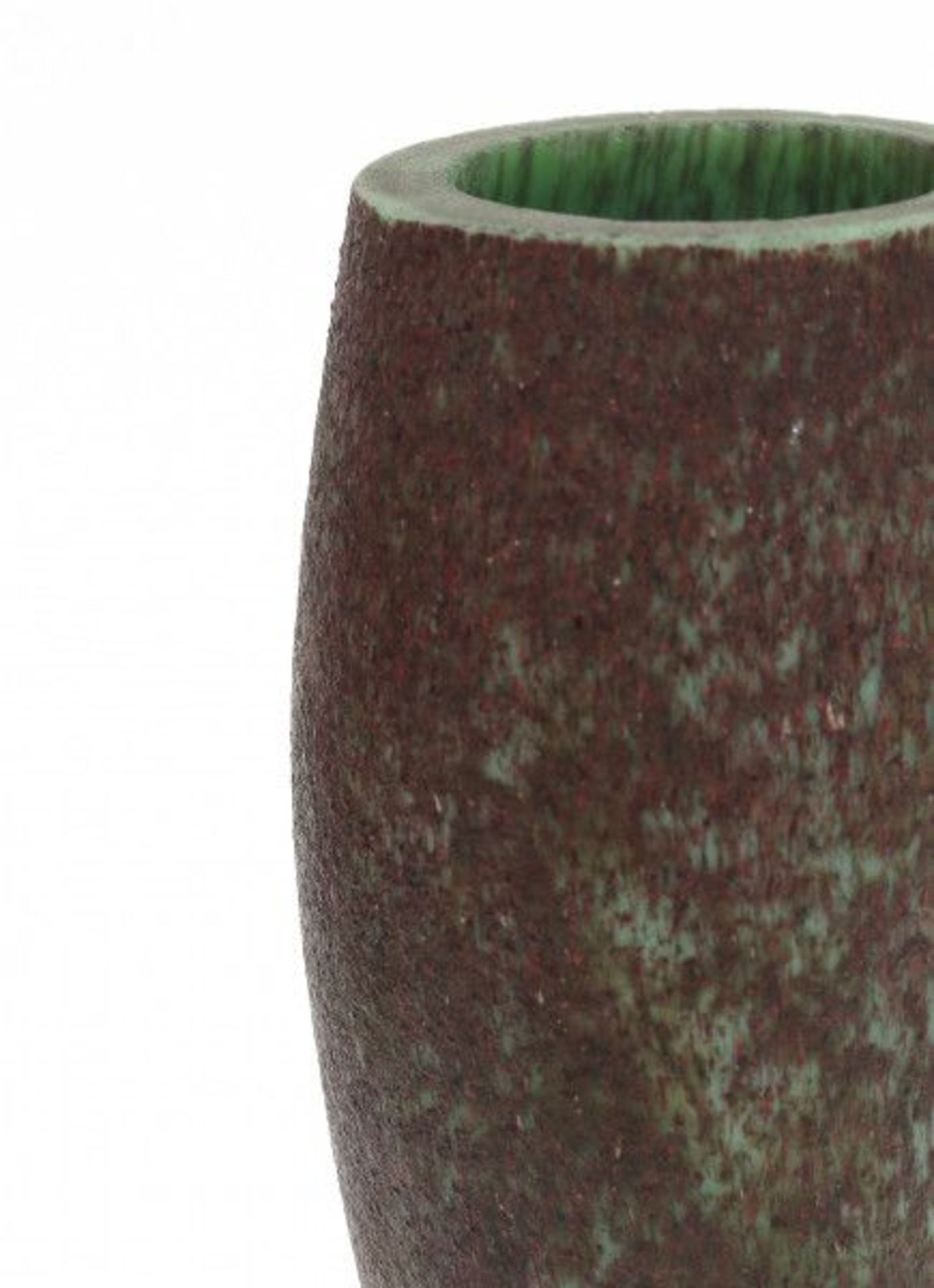 JugendstilA green glass vase with brown enamelled body, unsigned, chip to rim.22 cm. h. - Bild 2 aus 2