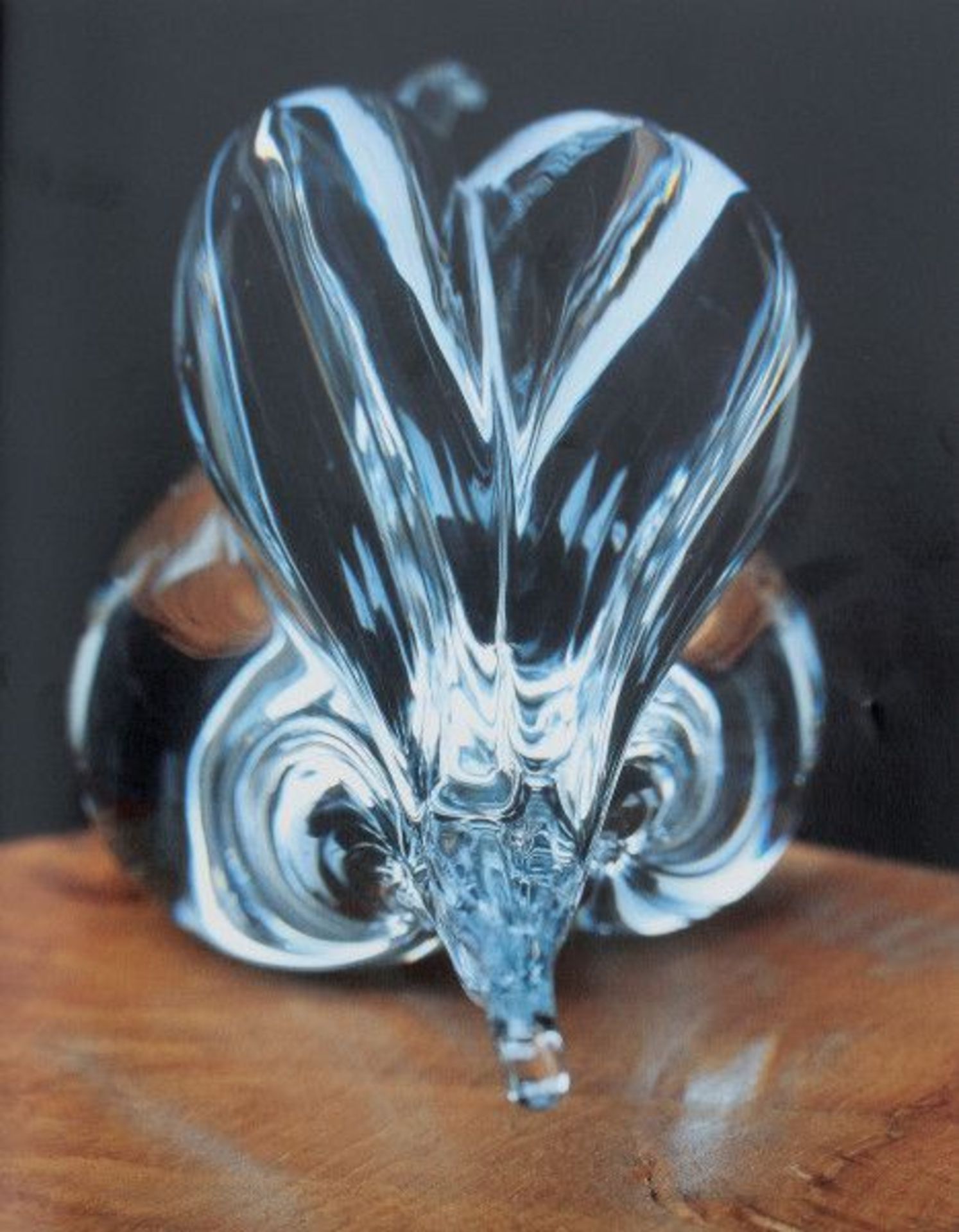 Neil Wilkin (1959)A clear glass object, 'Lathyrus', multiple, 2001, signed, with year and numbered - Bild 4 aus 5
