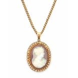 A 14 carat yellow gold necklace with cameo pendant from the 19th Century. Hardstone cameo is set