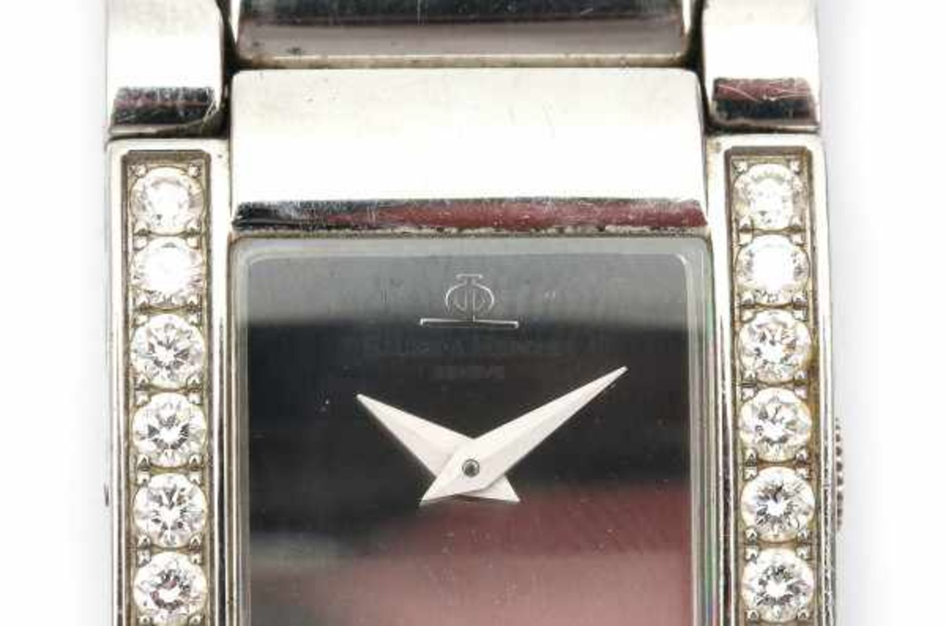 A steel lady's wrist watch with quartz hour of Baume & Mercier, model Catwalk, ref nr. MV 025200. - Bild 2 aus 2