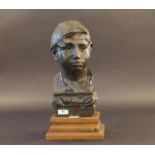 Charles Vos (1888-1954), bronze sculpture on wooden base, Boy's head, signed, h. 28 cm. 27.00 %