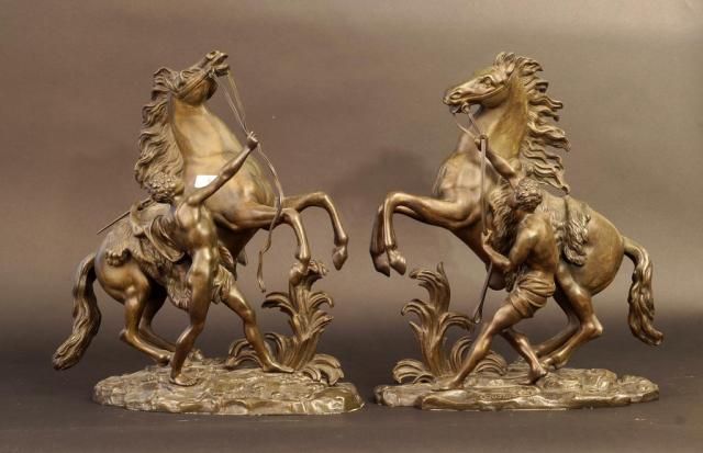 2 spelter horse tamers, 19th/20th century, h. 40 cm (2x) 27.00 % buyer's premium on the hammer