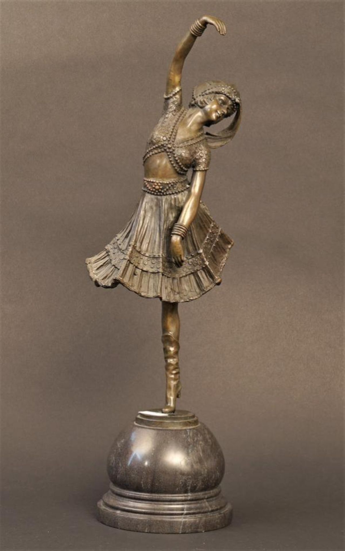 Bronze sculpture on marble base, Ballerina, h. 40 cm.