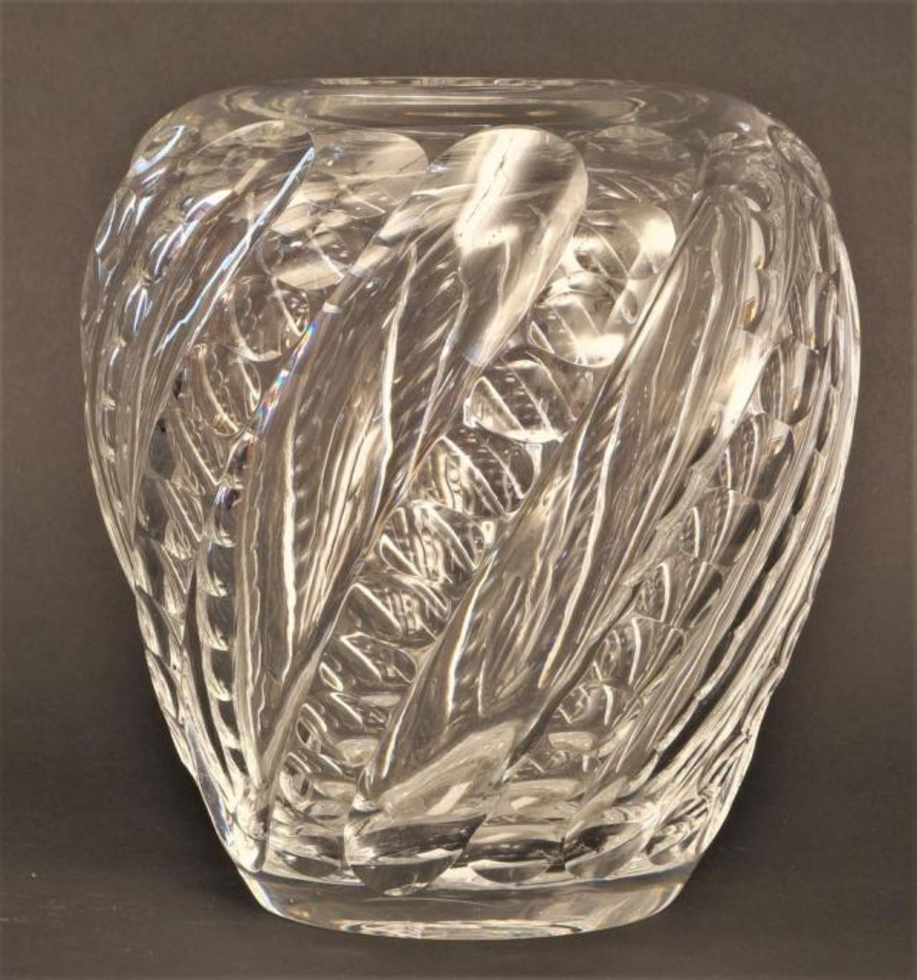 Crystal vase, marked 'Maestricht KNP', h. 25 cm.