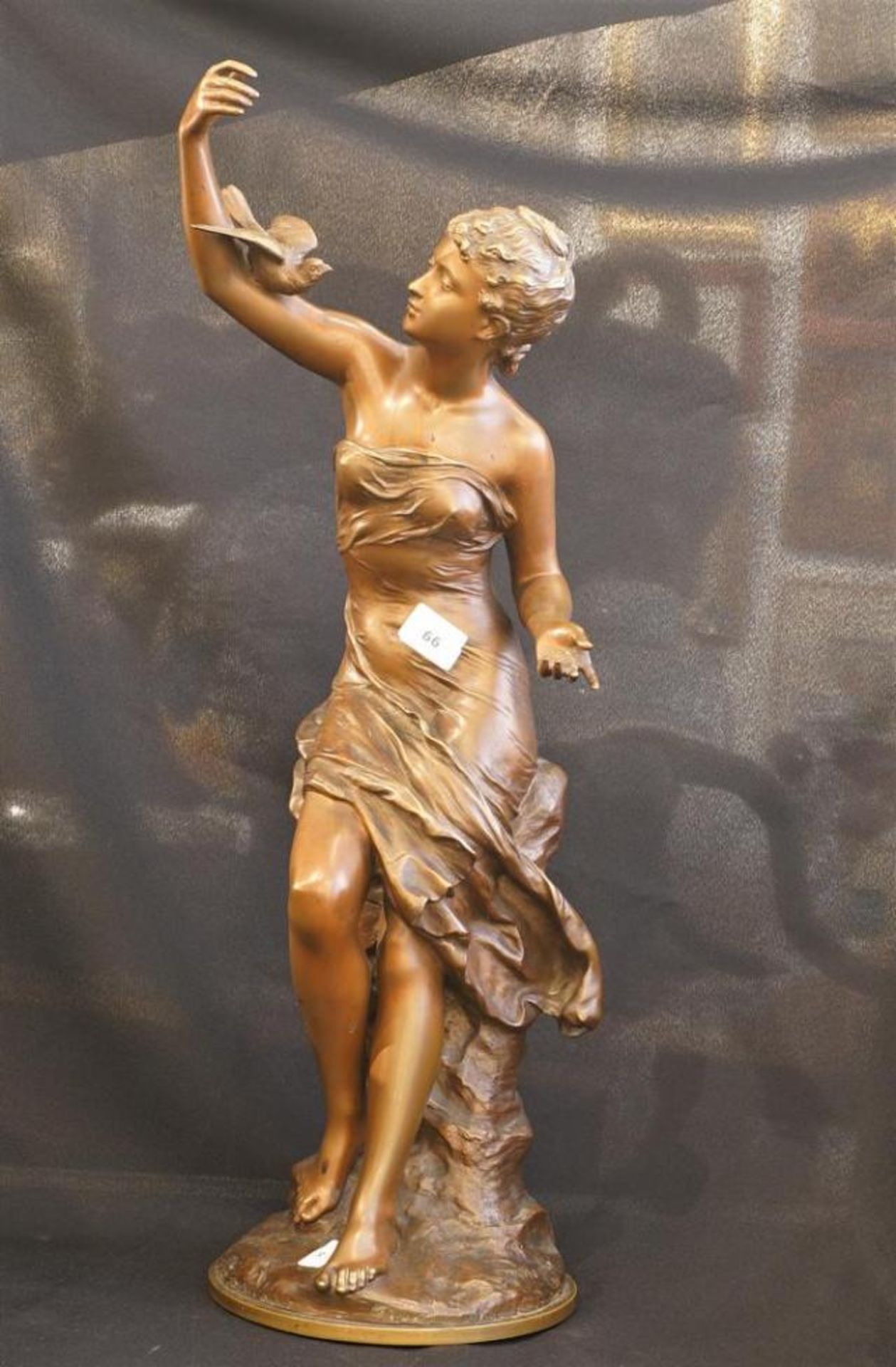 Mathurin Moreau (1822-1912), bronze sculpture, Girl with dove, with foundry mark, h. 53 cm.