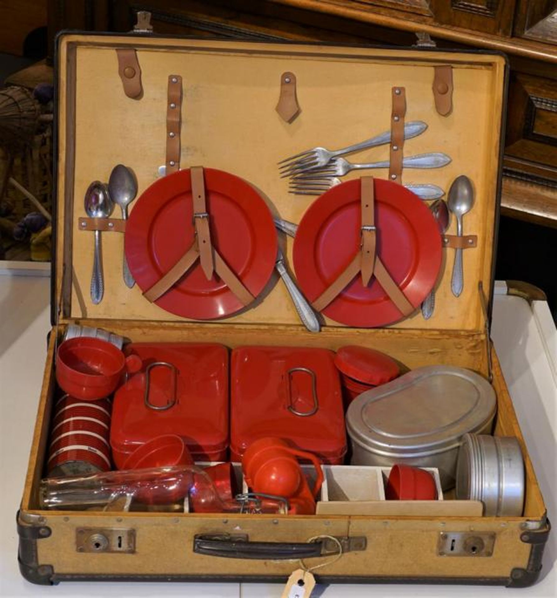 Picnic case with contents