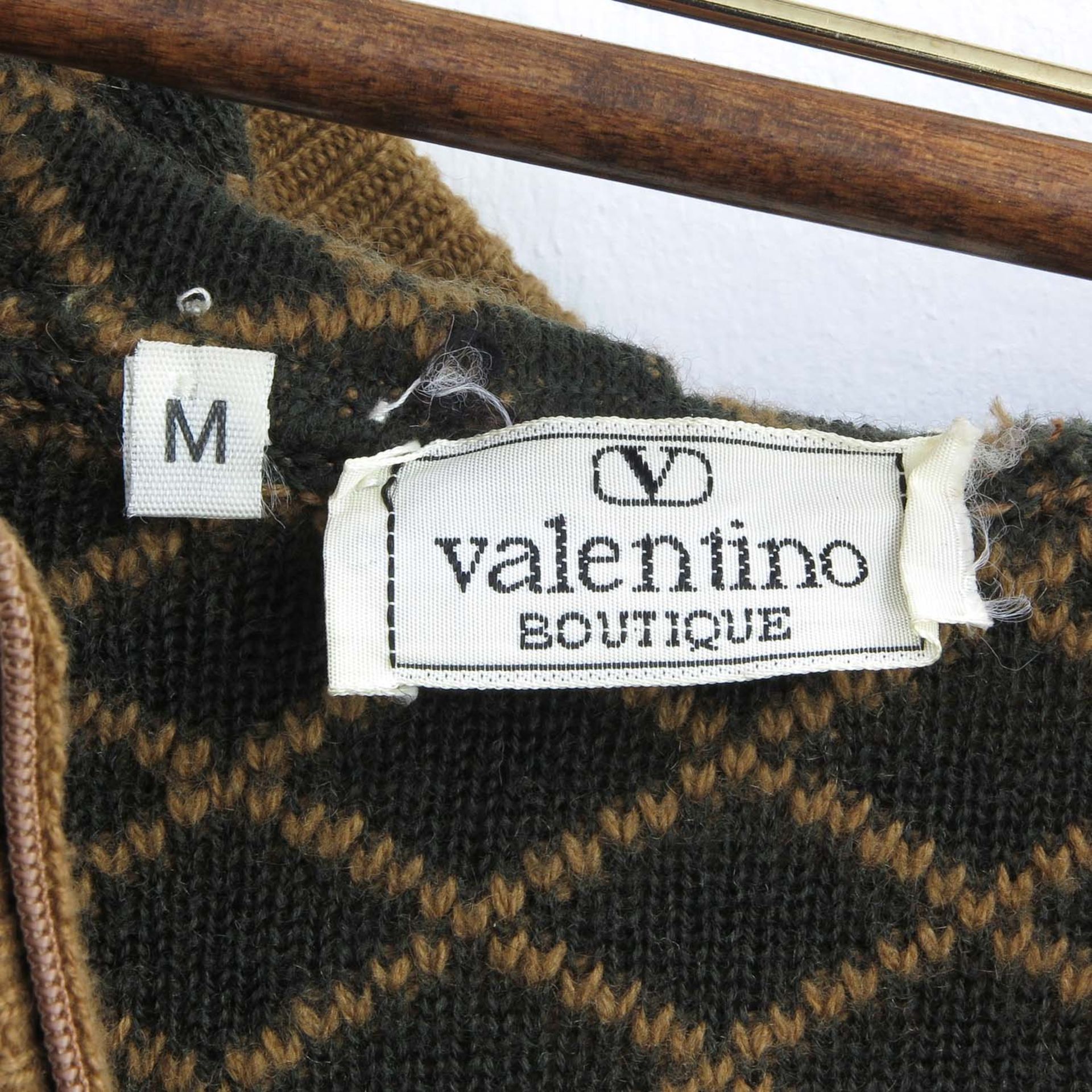 A Lot of Designer Clothing Including Valentino & Hermes - Bild 5 aus 5