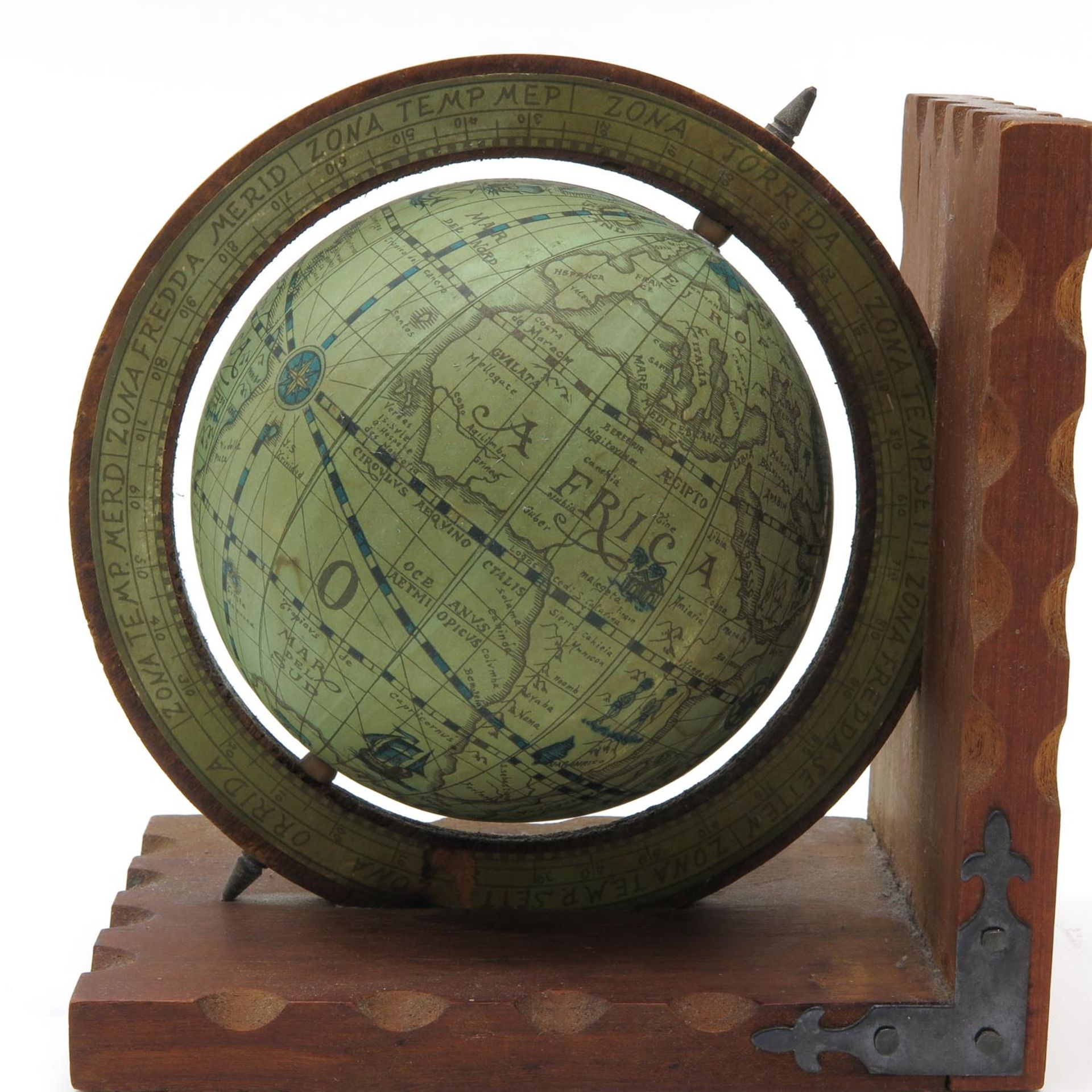 A Pair of Globe Book Ends - Bild 4 aus 5