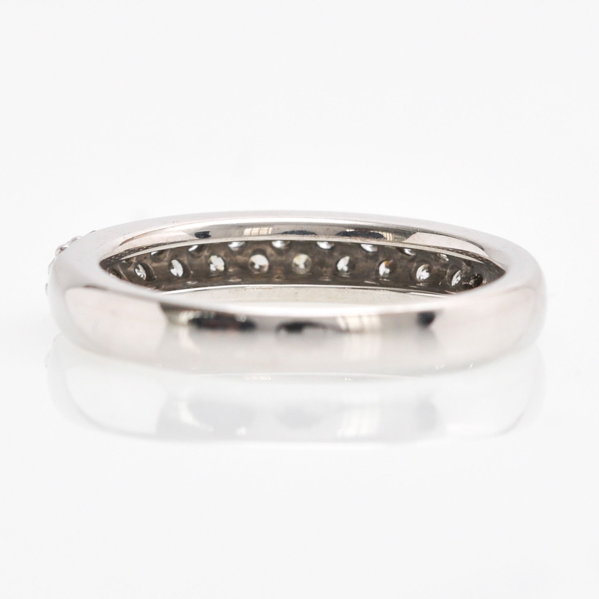 A 9KWG Ladies Diamond Ring Approximately 0.50 CTW - Bild 2 aus 2