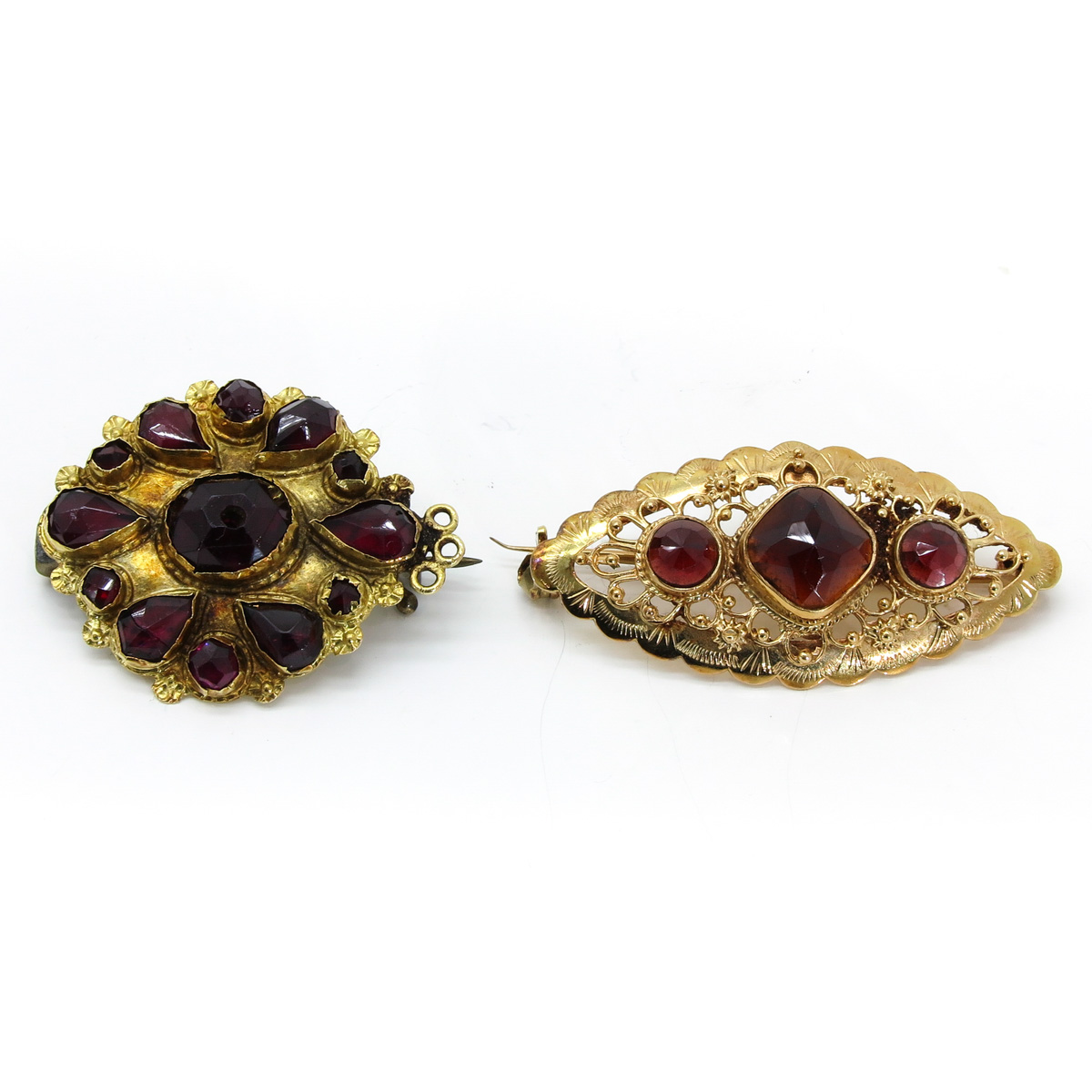 Two 14KG Brooches Set with Garnet