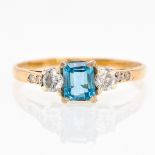 A 9KG Aquamarine and Diamond Ring