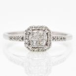 A 10KWG Ladies Diamond Ring Approximately 0.50 CTW