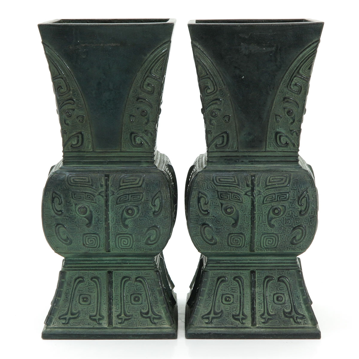 A Pair of Bronze Altar Vases - Image 3 of 6