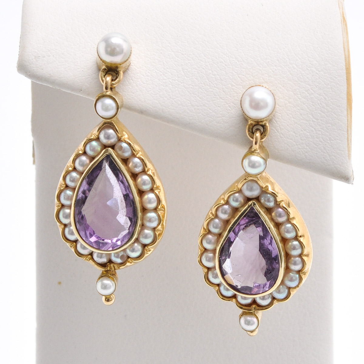 A Collection of 14KG Jewelry Set with Amethyst & Pearls - Image 5 of 5