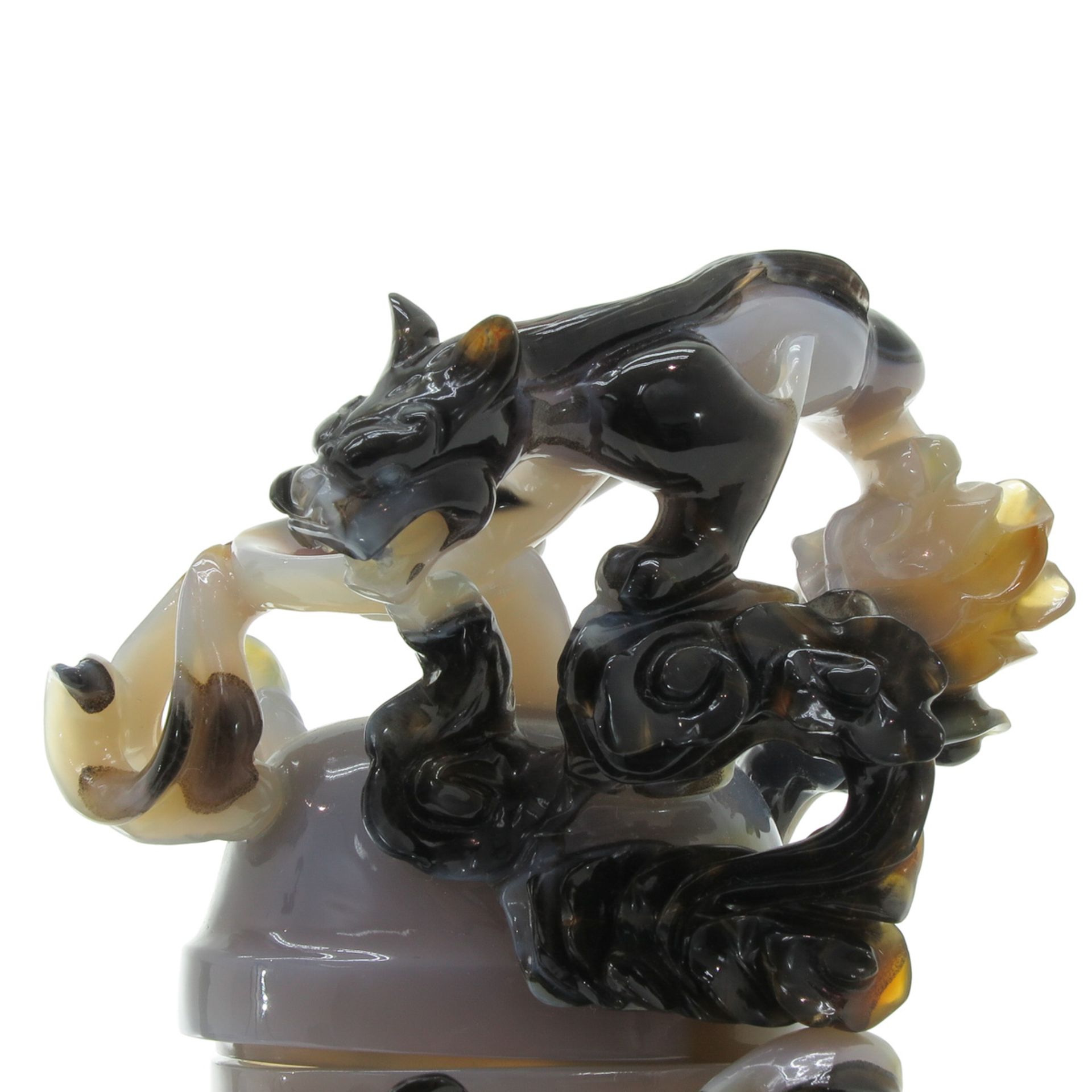 A Carved Agate Stone Urn - Bild 7 aus 9