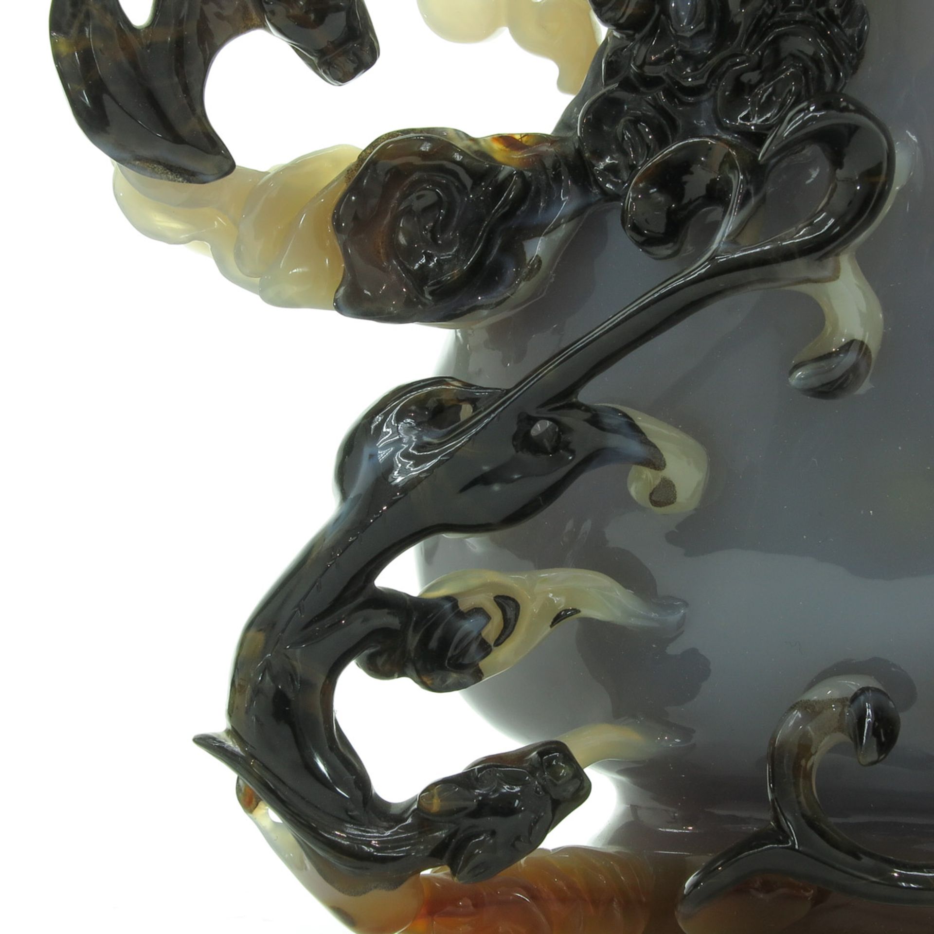 A Carved Agate Stone Urn - Bild 8 aus 9