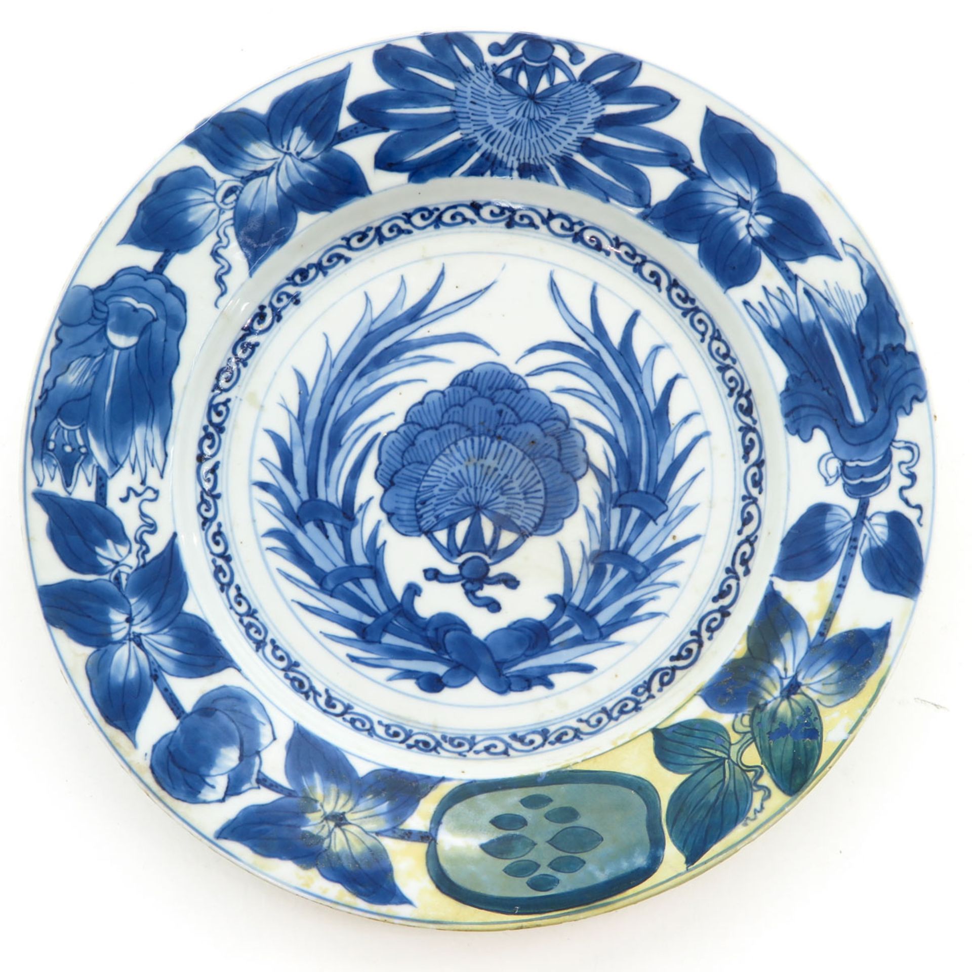 A Series of Seven Blue and White Plates - Bild 9 aus 10