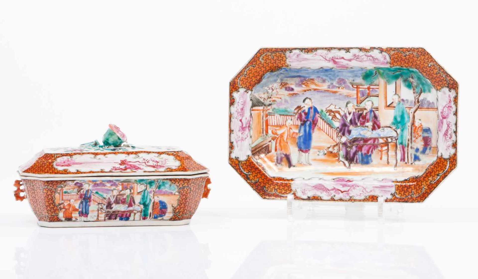 Tureen with octagonal trayChinese export porcelain"Famille Rose" enamelled decoration with flowers