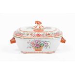 A tureen with coverChinese export porcelainPolychrome Famille Rose decoration depicting baskets with