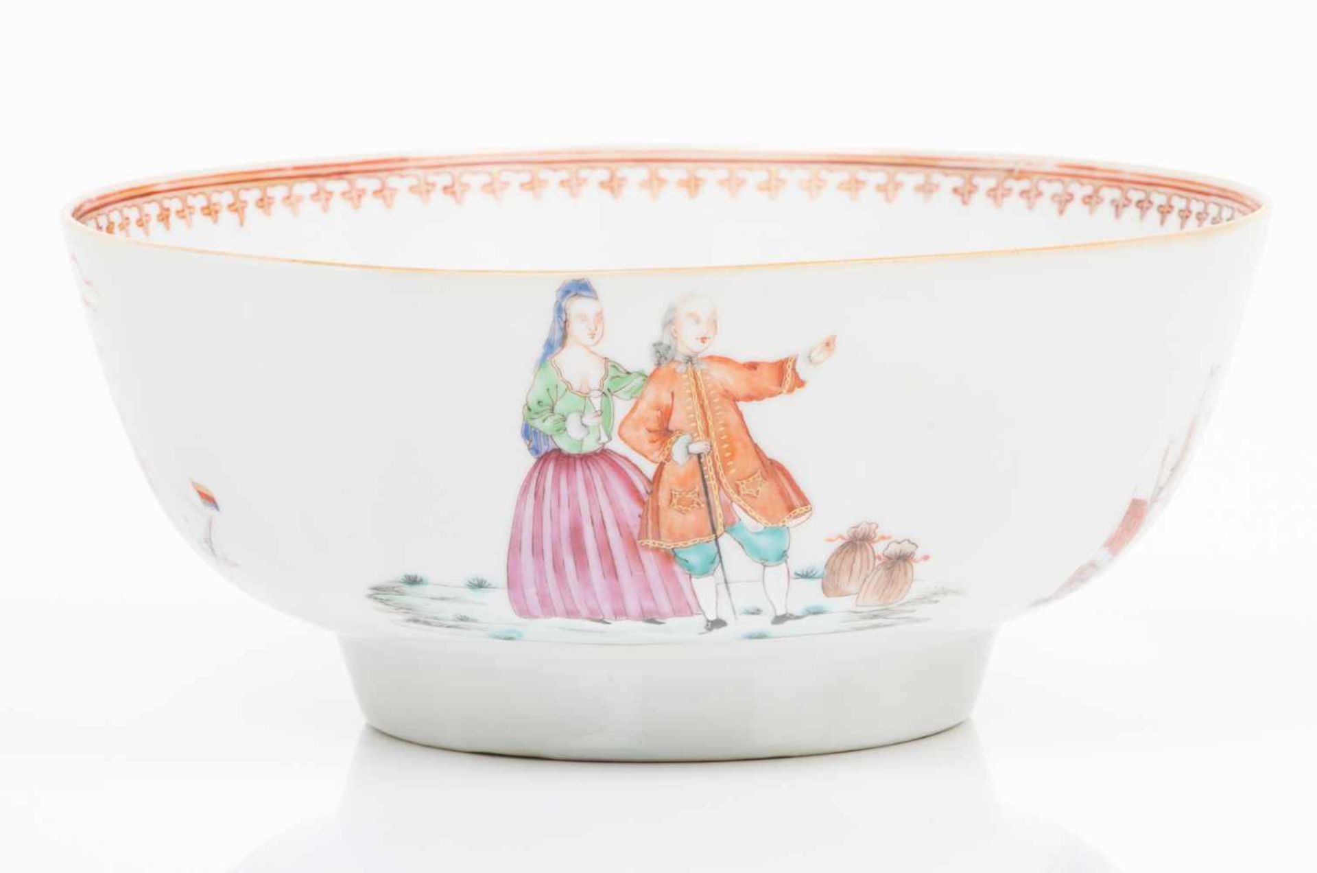 A punch bowlChinese export porcelainPolychrome "Famille Rose" enamels decoration with ships and - Image 2 of 2