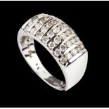 A ringSet in 18kt white gold with 35 brilliant cut diamonds (ca. 1,00ct)Italian assay mark, 20th