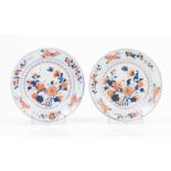 A pair of platesChinese export porcelainPolychrome Imari enamels decorationKangshi reign (1662-1722)