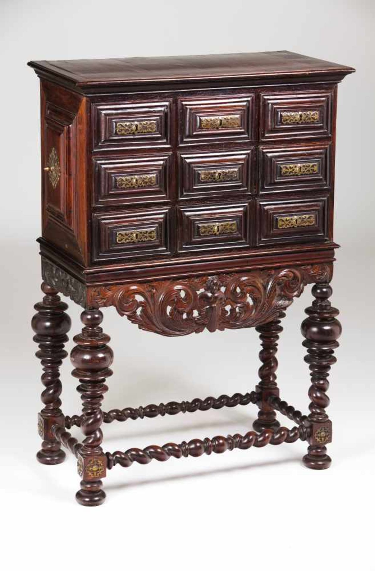 A cabinet on standRosewoodScroll scalloped apronTurned legs and stretchersFive drawers simulating