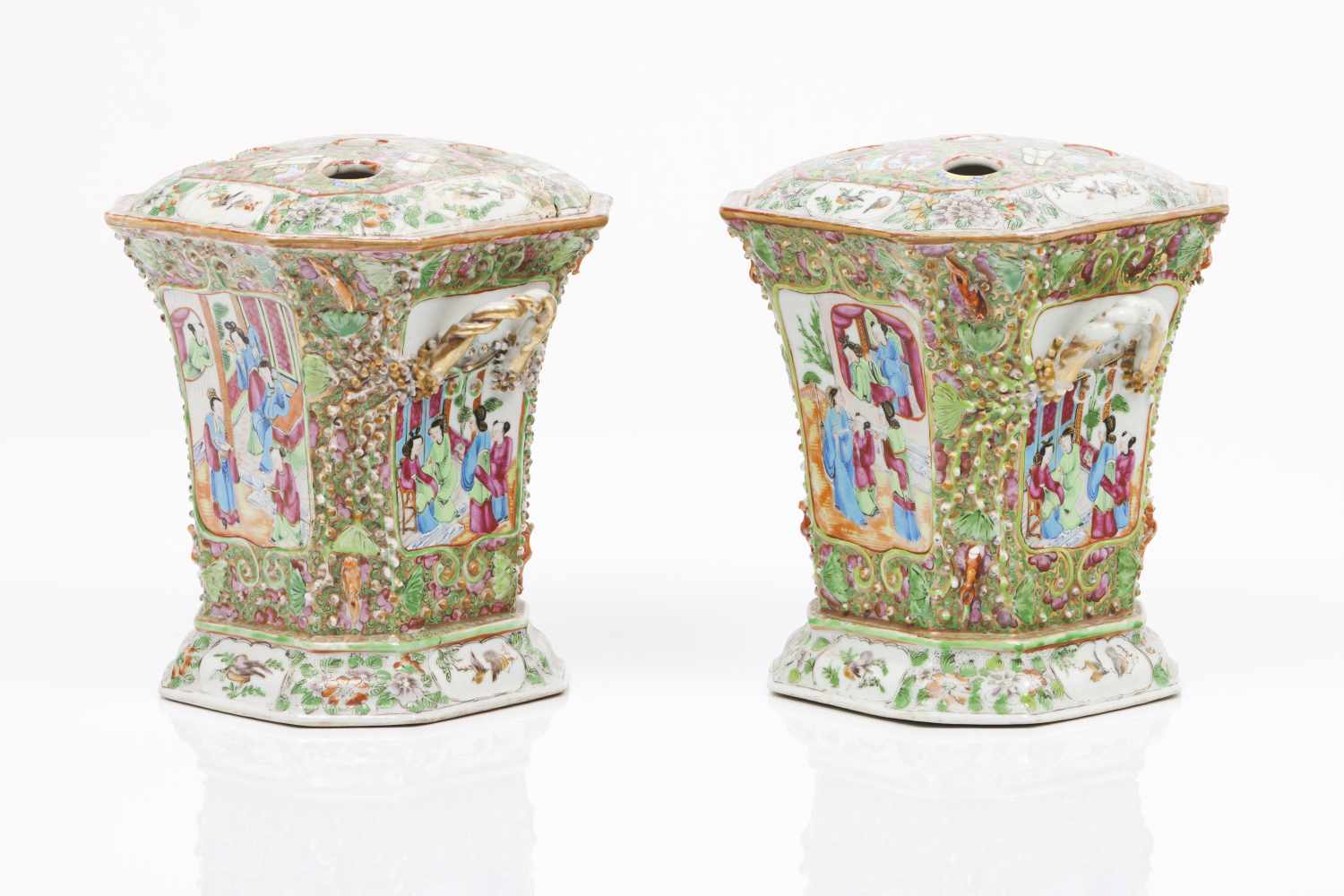 A pair of flower potsChinese export porcelainPolychrome "Famille Rose" enamels decoration "