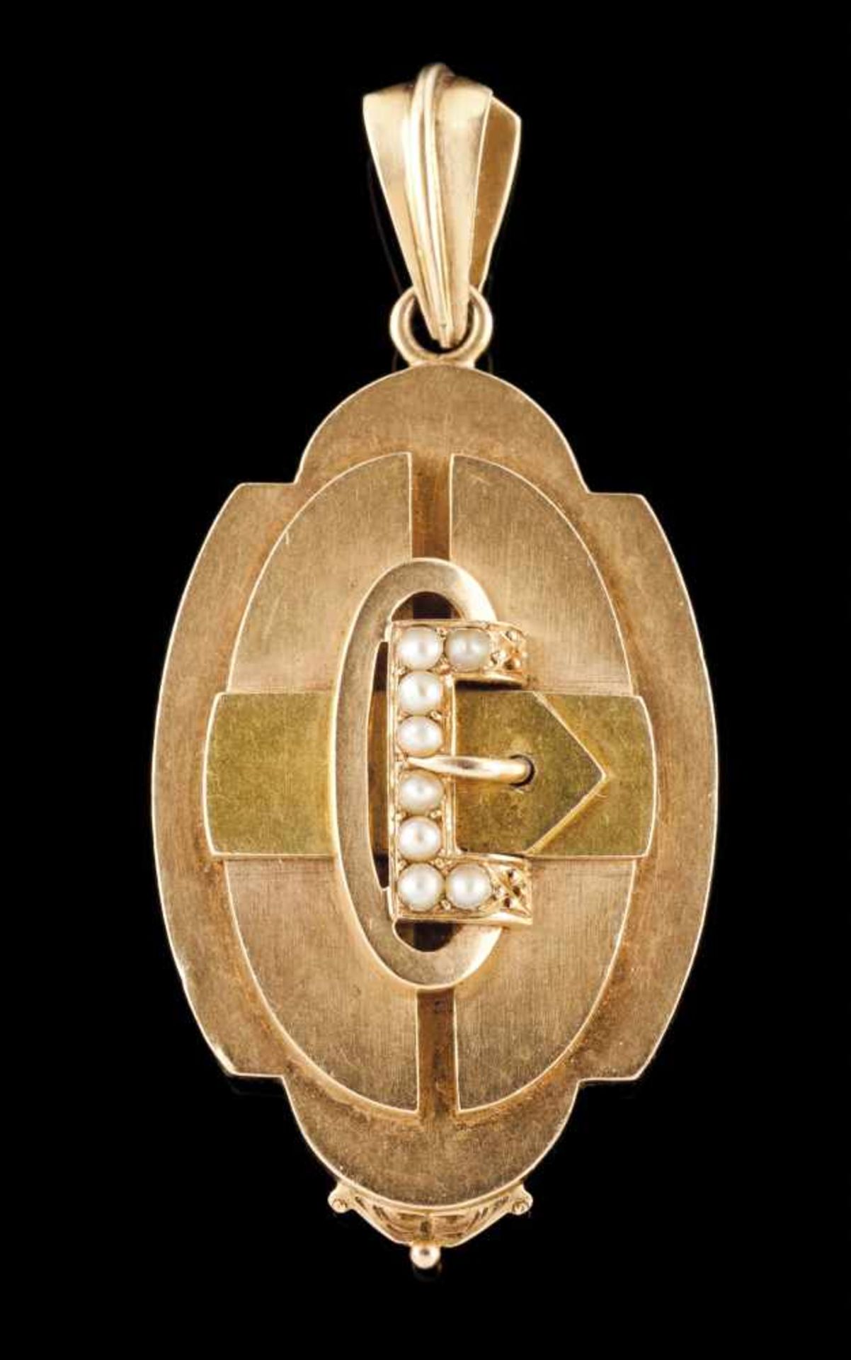 A reliquary pendant