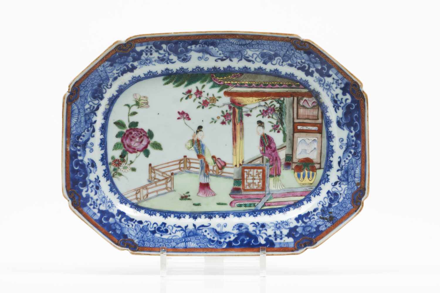 An octagonal dish