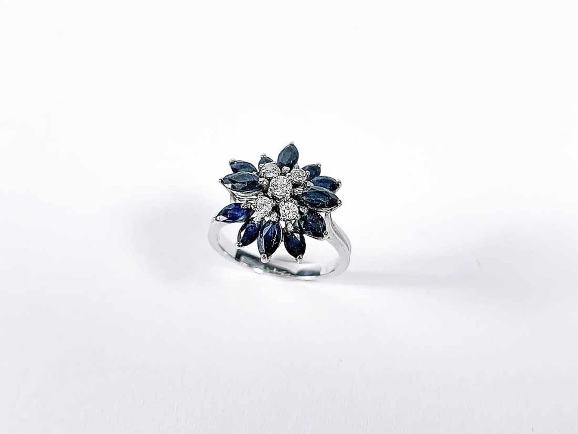 Ring 750 WG / 5,2 g, 5 Brillanten ca. 0,12 ct W si, 12 Saphire im Navetteschliff; RG: ca. 58 - Bild 4 aus 12