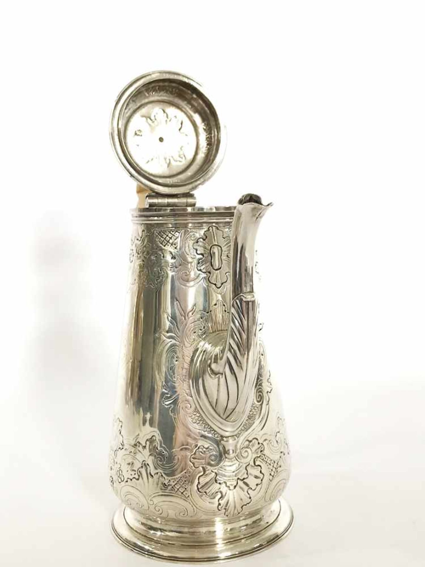 Kaffeekanne, 925er Silber, Silbermarke Kannenboden, Elfenbeinhenkel; handgetrieben, wohl London 1778 - Bild 8 aus 14