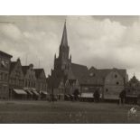 Lyonel Feininger (1871 – New York – 1956)Blick auf Marktplatz und Marienkirche von Treptow a.d.