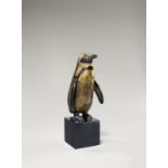August Gaul (Großauheim b. Hanau 1869 – 1921 Berlin)„Pinguin“. Um 1914Bronze mit dunkelbrauner