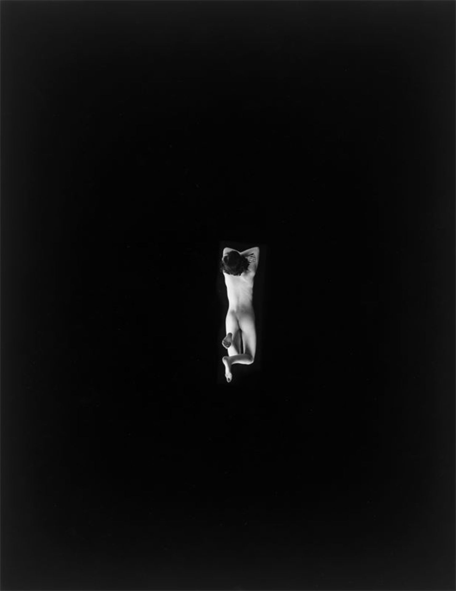 Erwin Blumenfeld (Berlin 1897 – 1969 Rom)Akt, Paris. 1937Vintage oder früher Silbergelatineabzug. 34