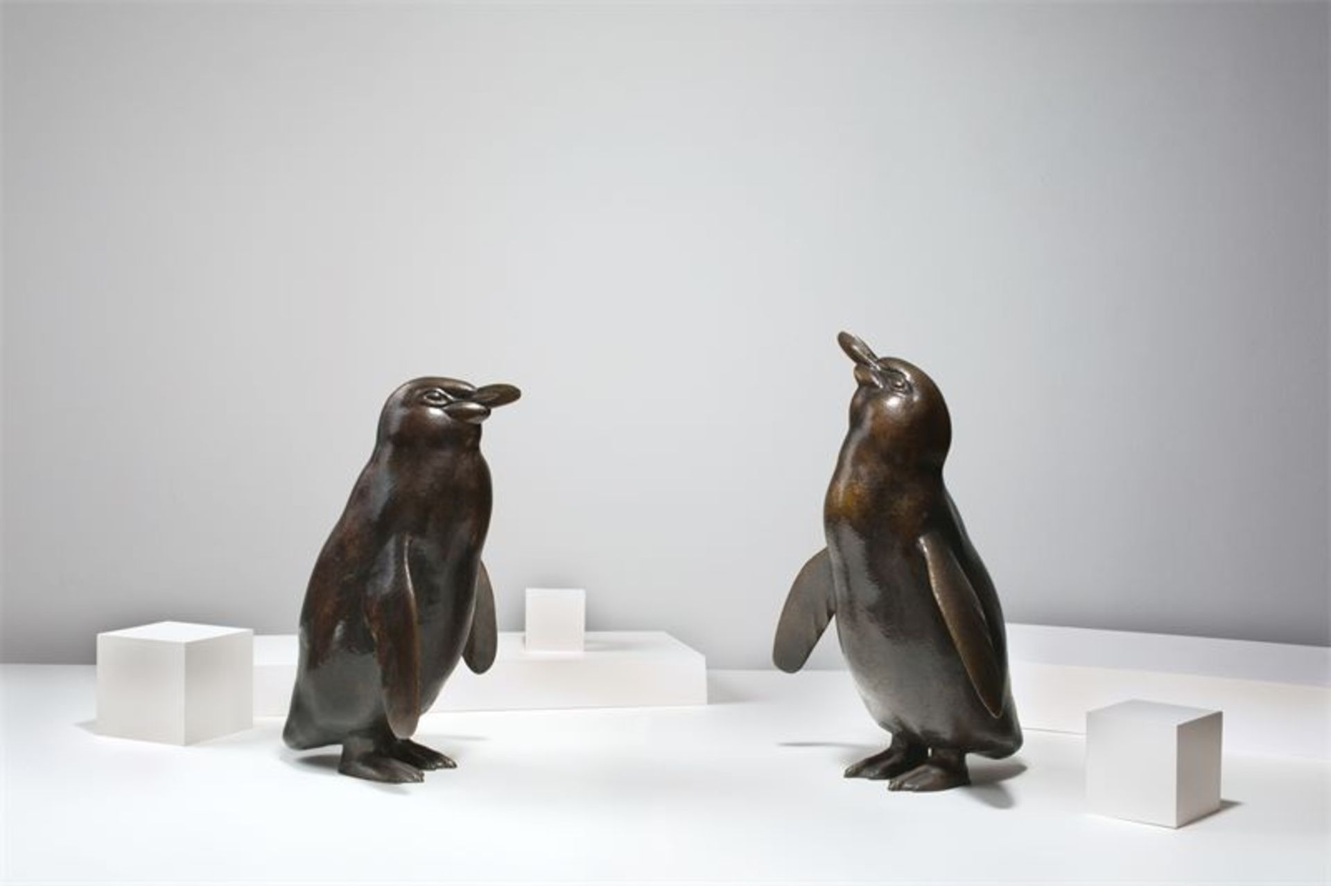 August Gaul (Großauheim b. Hanau 1869 – 1921 Berlin)„Pinguin“ (Kopf geradeaus) und „Pinguin“ (Kopf