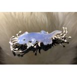 A VERY STUNNING 18CT White Gold Chalcedony lizard Brooch