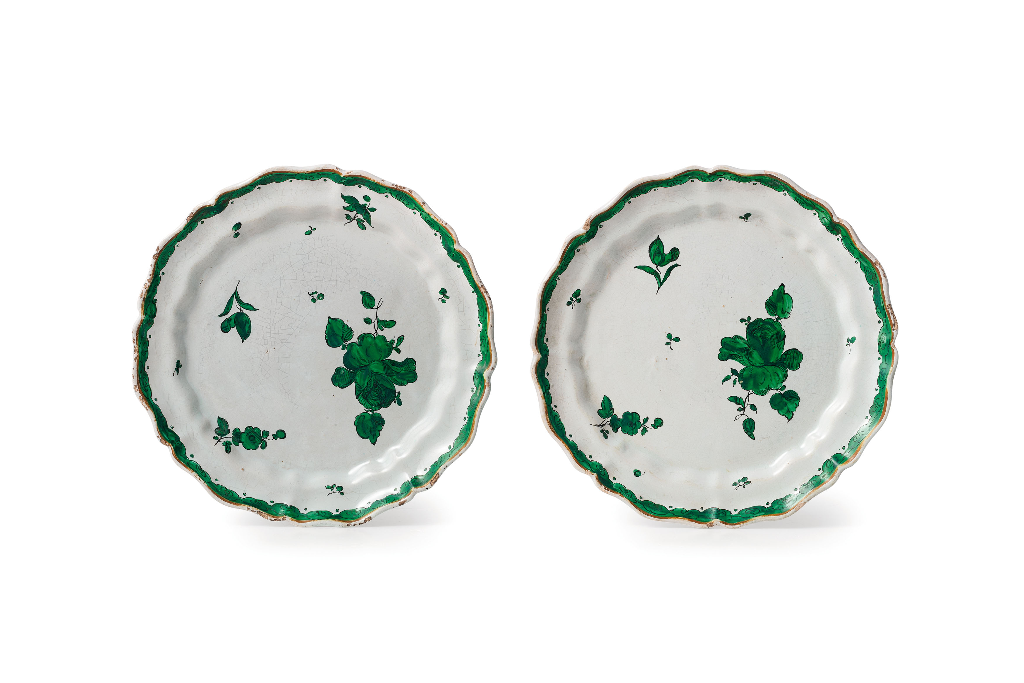 COPPIA DI PIATTI IN MAIOLICA A MONOCROMO VERDE,