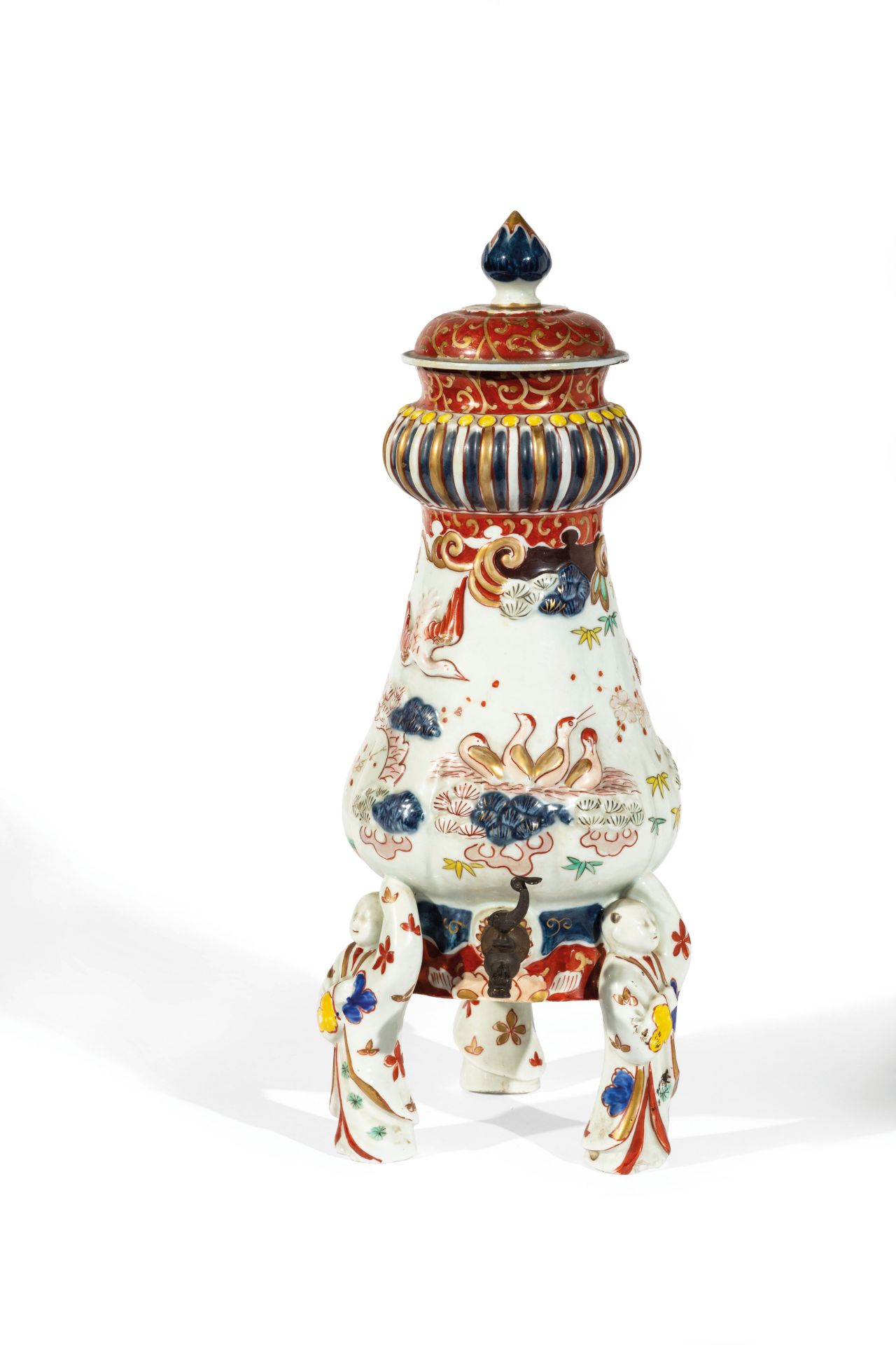 A LARGE AND RARE IMARI PORCELAIN COFFEE EWER, JAPAN, - Image 3 of 3