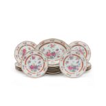 TWENTYFOUR FAMILLE ROSE EXPORT PORCELAIN PLATES