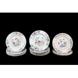 FIFTEEN FAMILLE ROSE PORCELAIN ASSORTED PLATES,