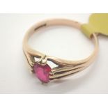 9ct gold vintage gents synthetic ruby ri