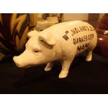 Cast iron butchers pig figurine L: 19 cm