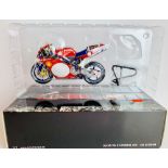 Minichamps 1/12 Scale 122 011255 Ducati 996 R Superbike Ben Bostrom 2001 Boxed