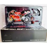 Minichamps 1/12 Scale 122 001201 Ducati 996 Superbike Carl Fogarty 2000 Boxed