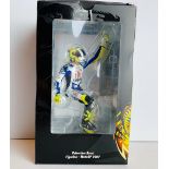 Minichamps 1/12 Scale 312 079046 Figurine Lap of Honour Valentino Rossi MotoGP 2007 Boxed