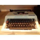 Retro Texet 2500 typewriter