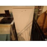 Matsui seven drawer freezer CONDITION REPORT: The electrical items included in this