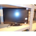 Samsung UE190400 TV 46 cm flatscreen with remote control ( remote in office 7130 )