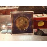 2016 Queen Elizabeth II 90th birthday gold plated commemorative coin in case